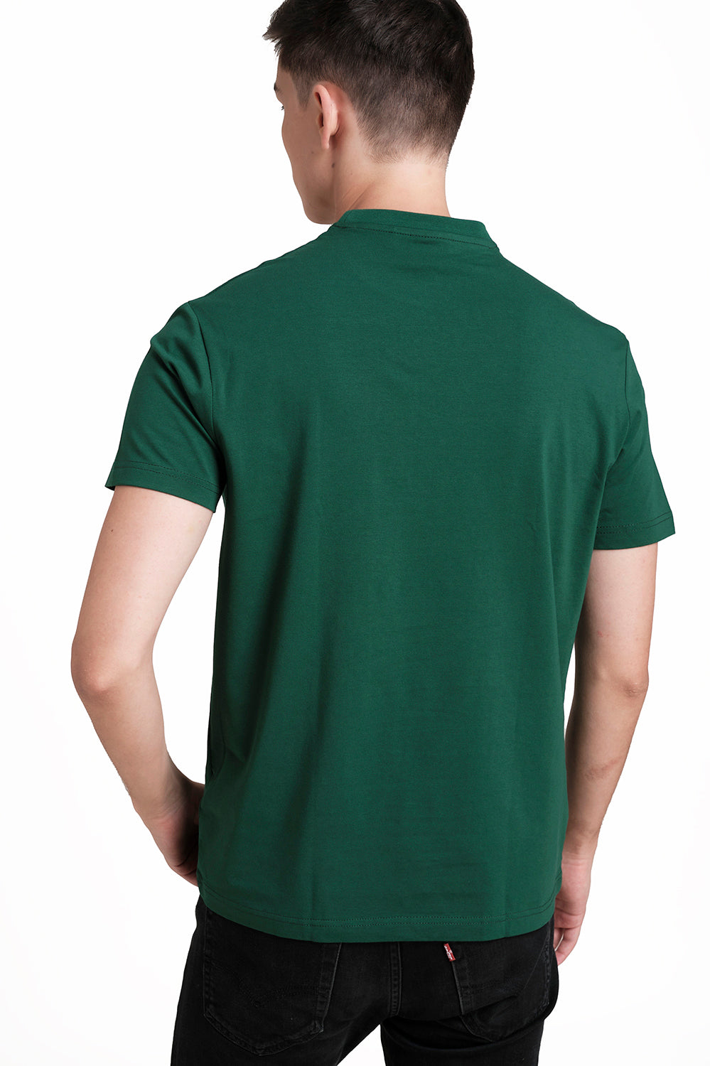 Around the neck gold high build print, solid single jersey t-shirt
