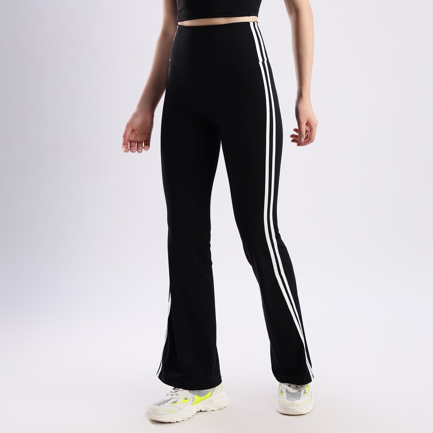 Bell bottom legging