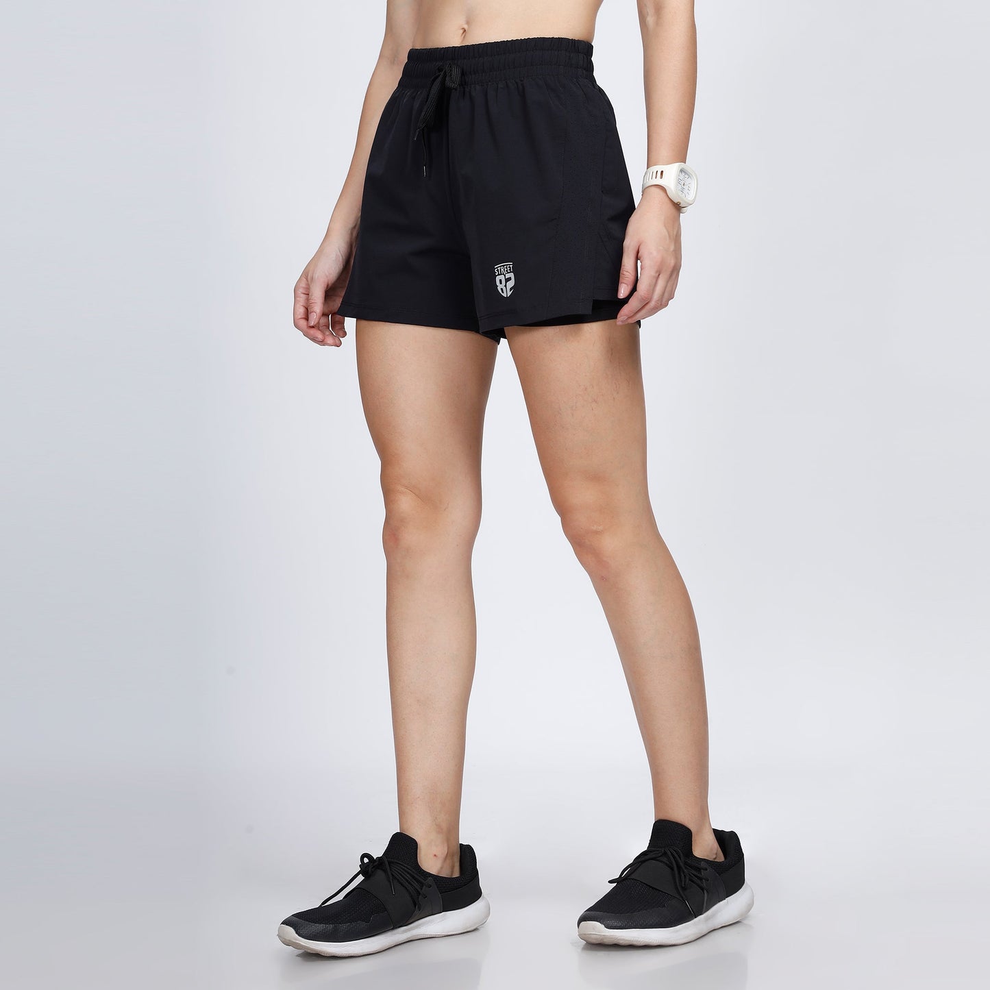 Ladies squat shorts
