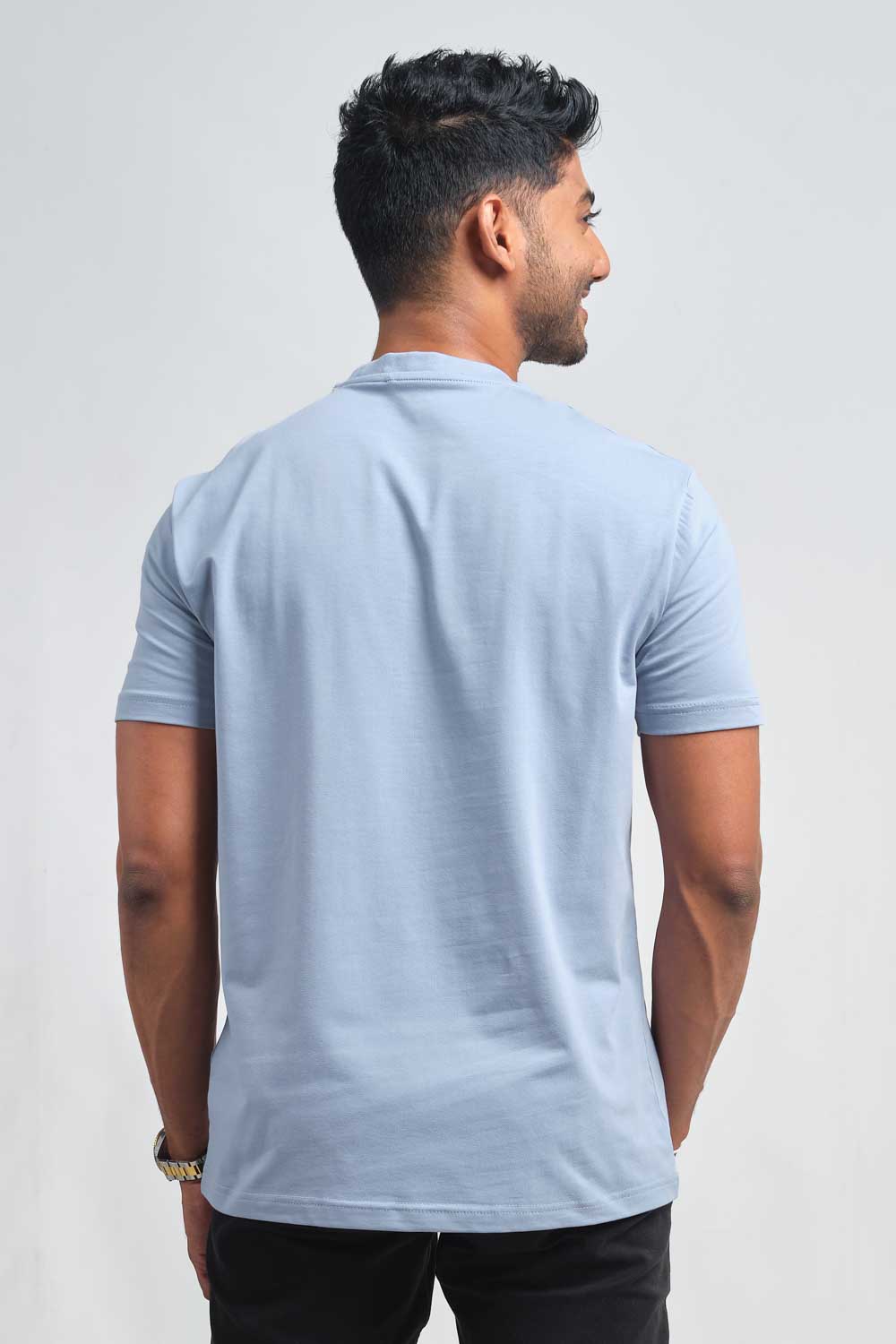 Plain Ashley Blue crew neck essential t-shirt