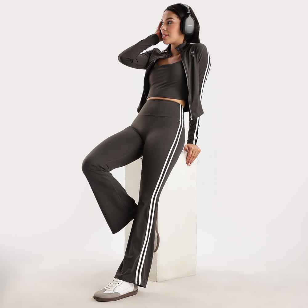 Bell bottom legging