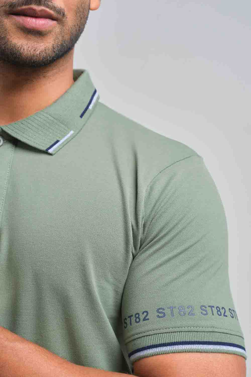Luxury plain premium cotton with S82 printed around the cuff, Slim fit polo T-shirt