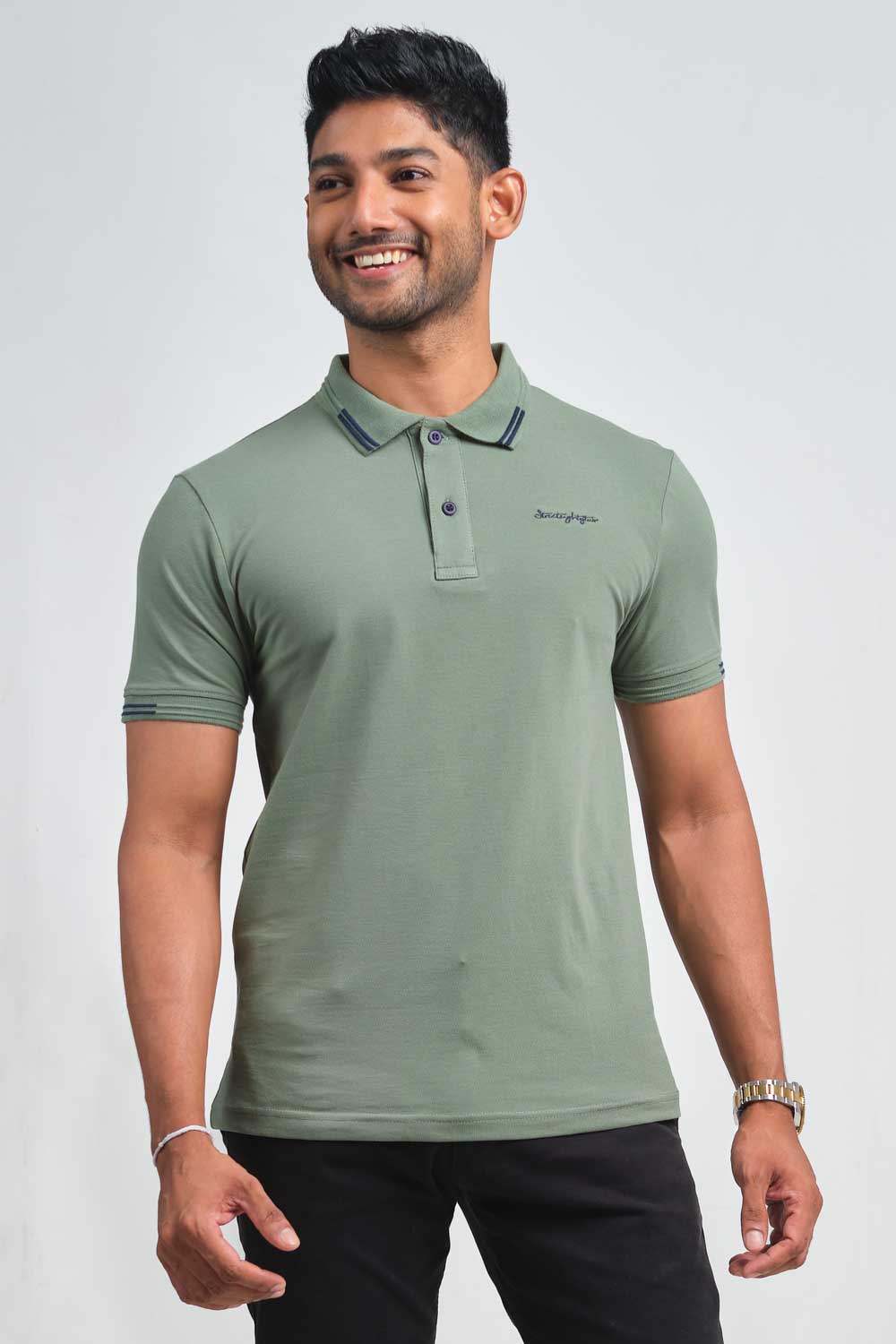 Luxury plain premium cotton with signature logo embroidery in chest, Slim fit polo T-shirt