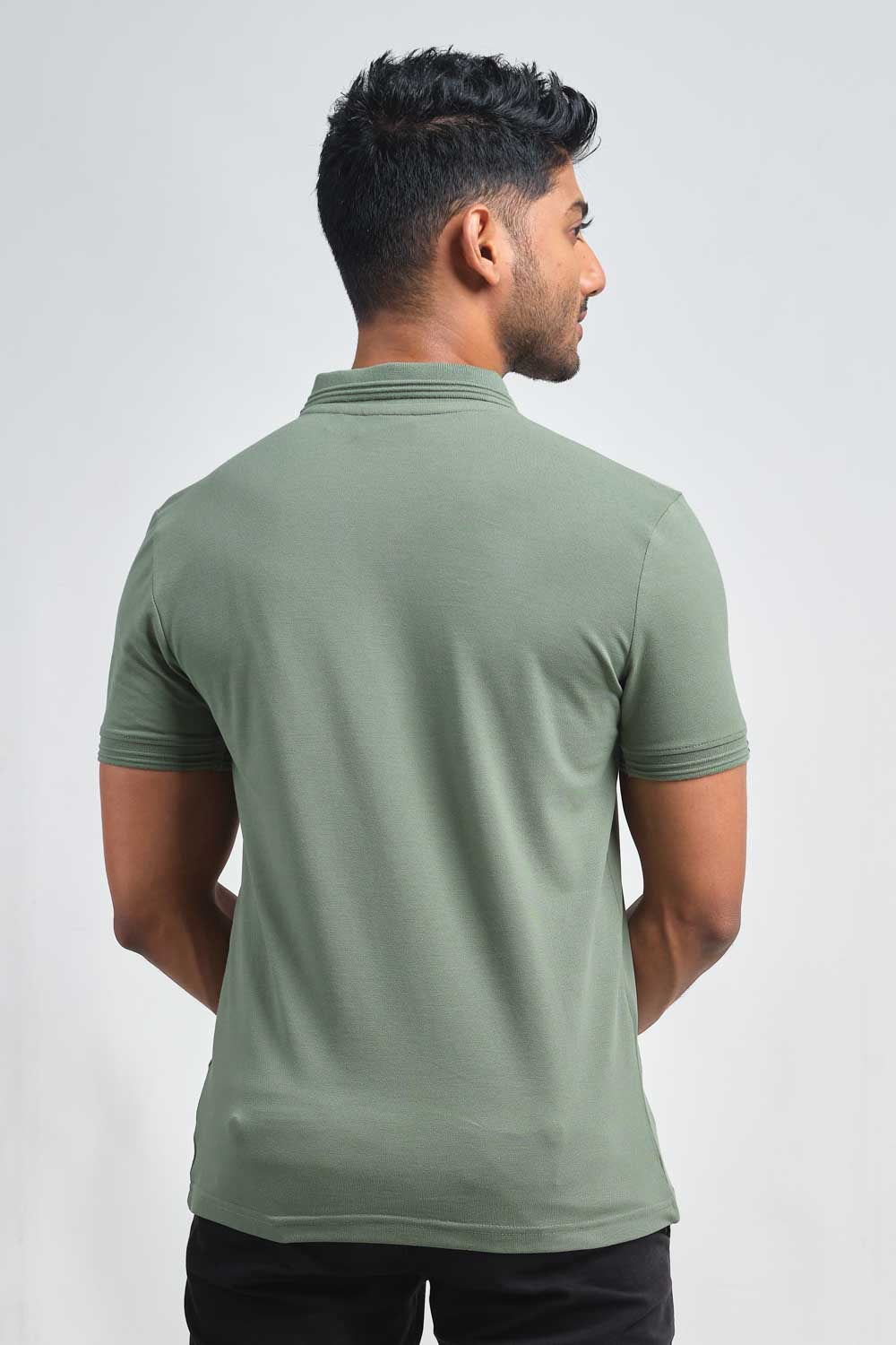 Luxury plain premium cotton with signature logo embroidery in chest, Slim fit polo T-shirt