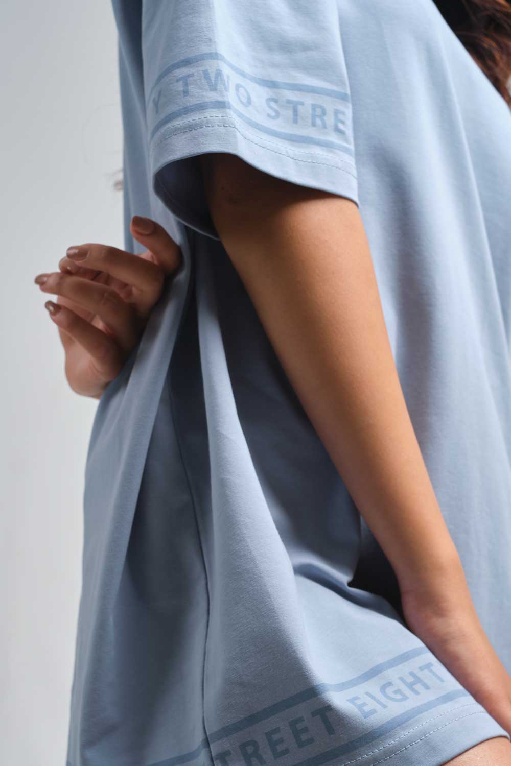 Plain Pastal color Oversize logo print in bottom and sleeves, solid lycra jersey T-shirt