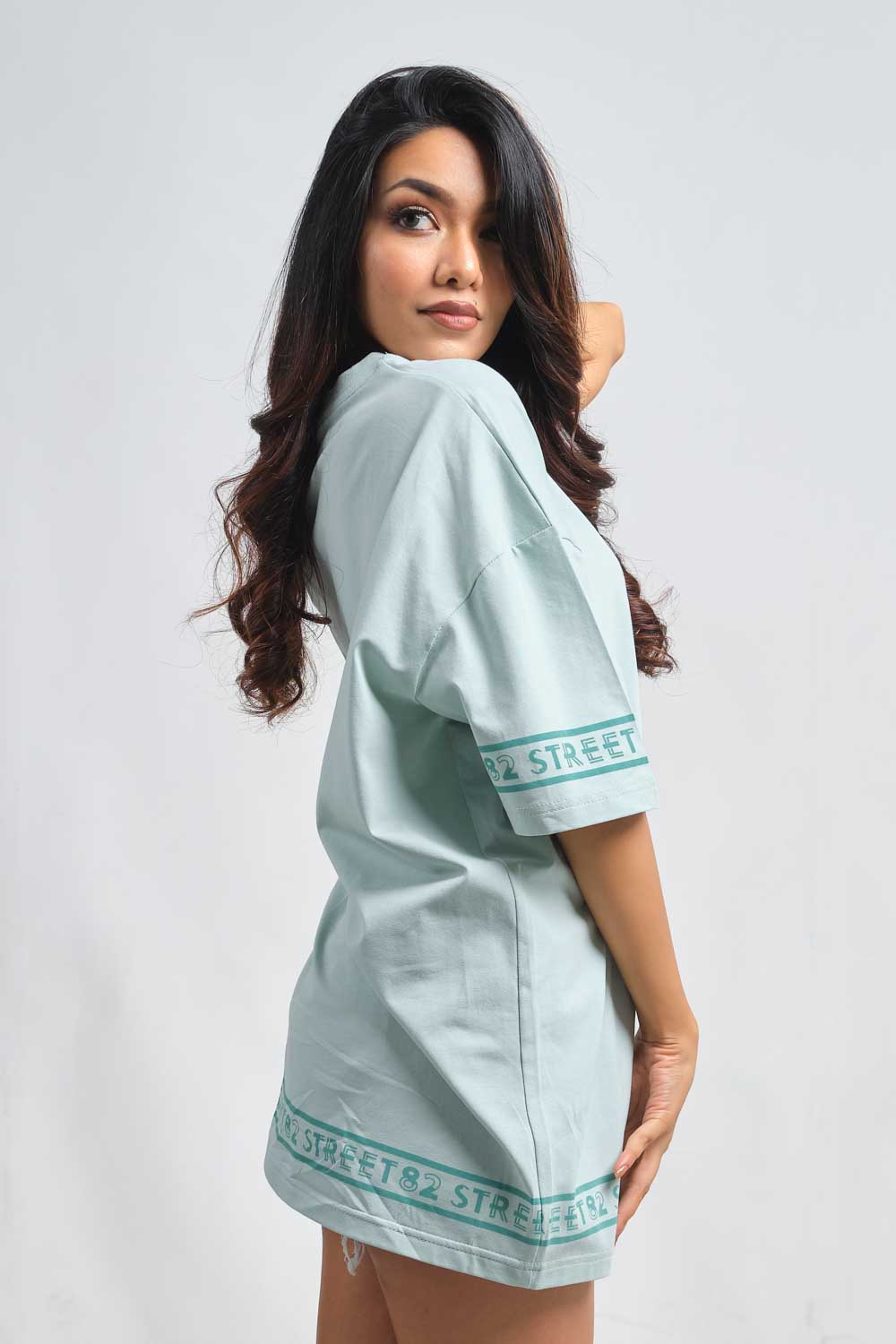 Plain Pastal color Oversize logo print in bottom and sleeves, solid lycra jersey T-shirt