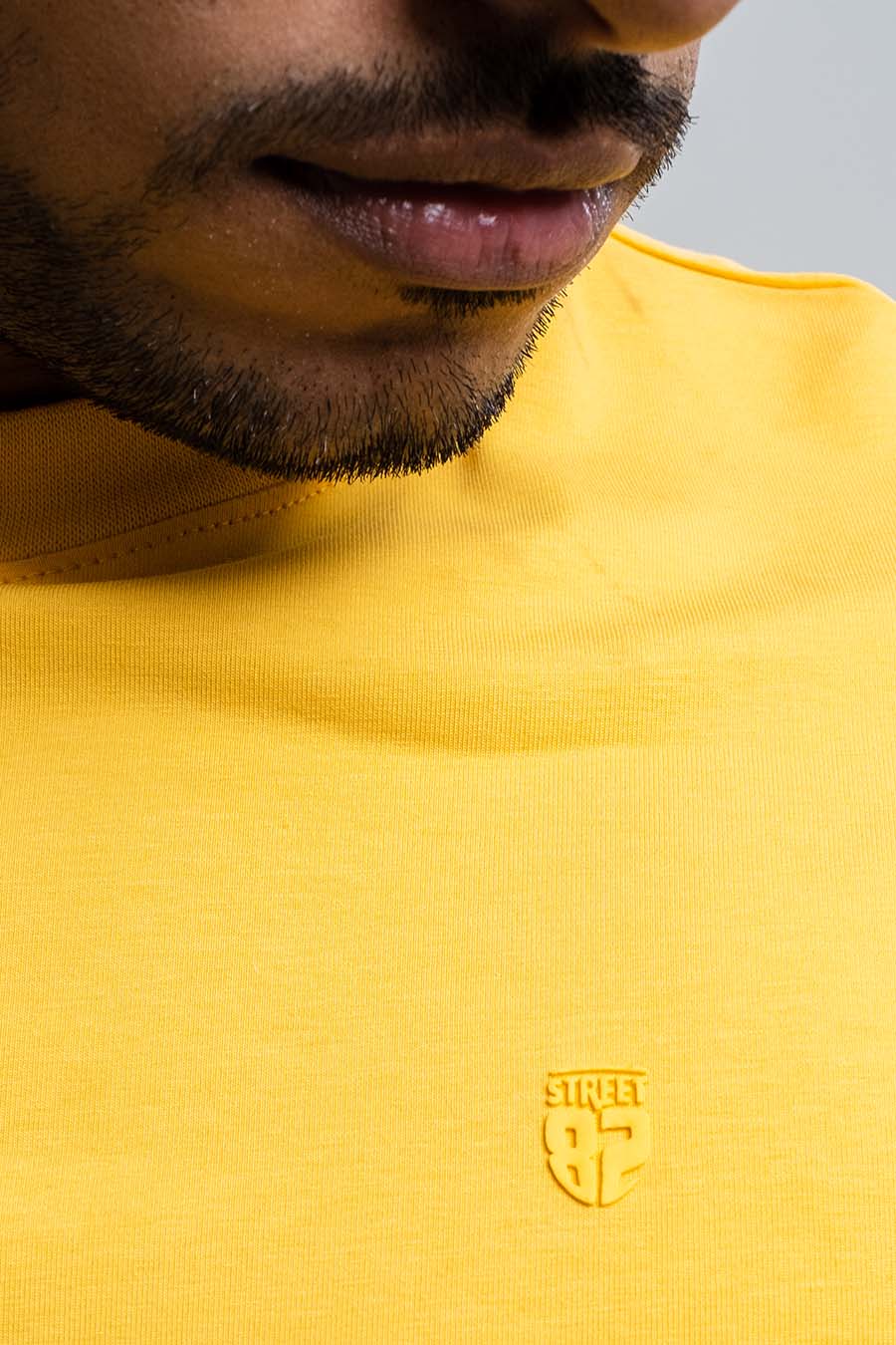 Plain Freesia crew neck essential t-shirt